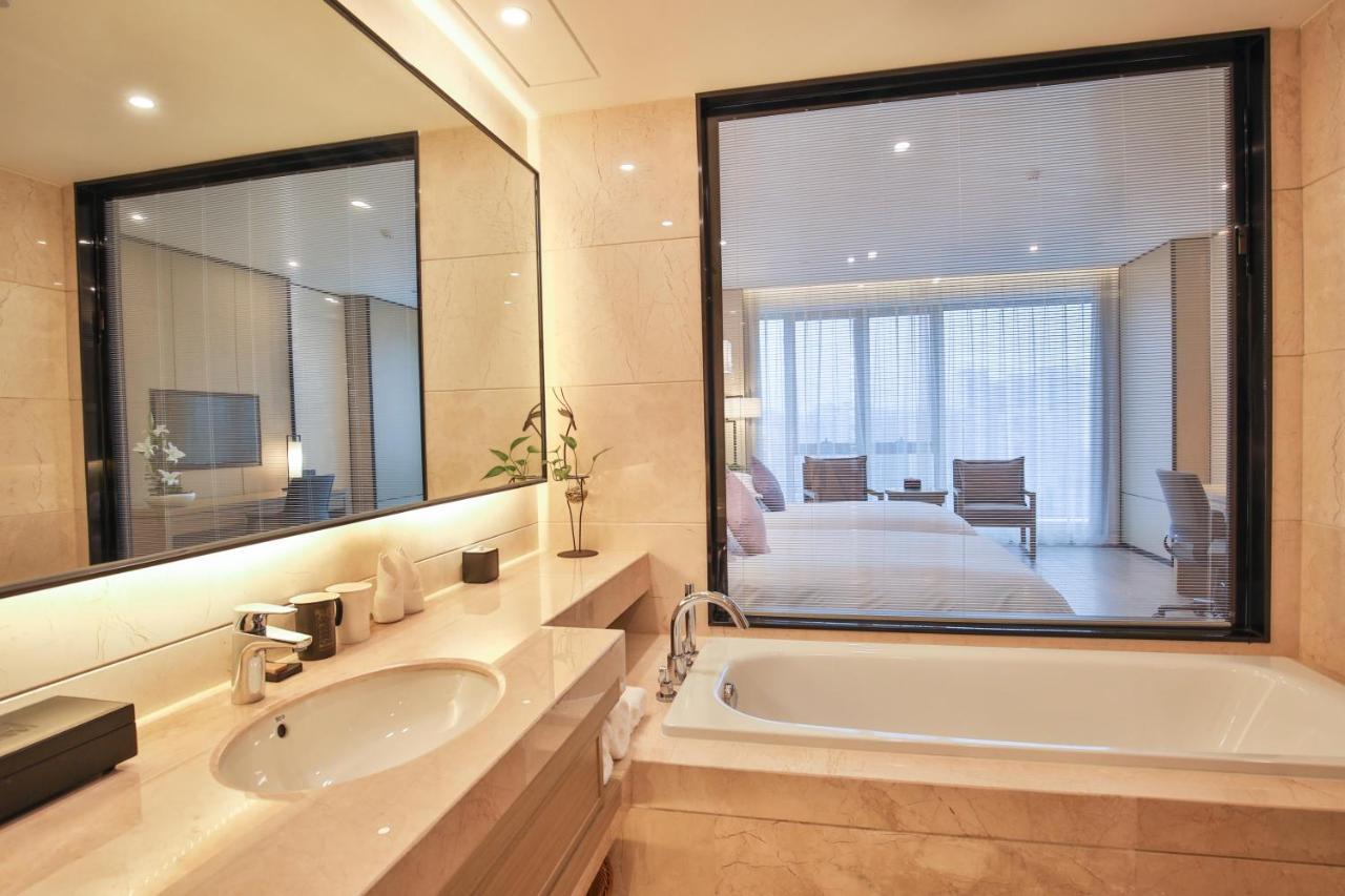 Ssaw Boutique Hotel Wenzhou Jiushan Lake Esterno foto