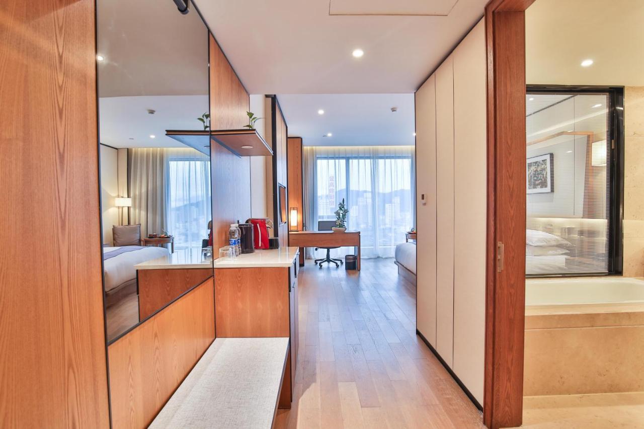 Ssaw Boutique Hotel Wenzhou Jiushan Lake Esterno foto